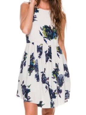 Free People Cloud Combo White Floral Casual Sleeveless Pleated Mini Dress M/L